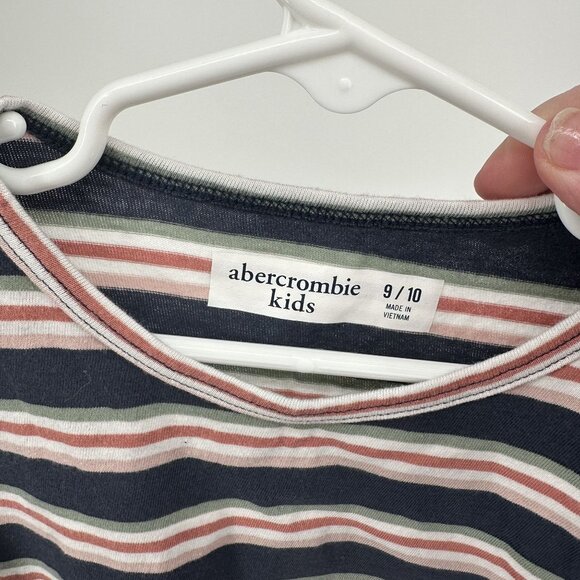 Abercrombie Kids T-shirt Stripe Short‎ Sleeve Smocked bottom Size 9/10 - Picture 3 of 4